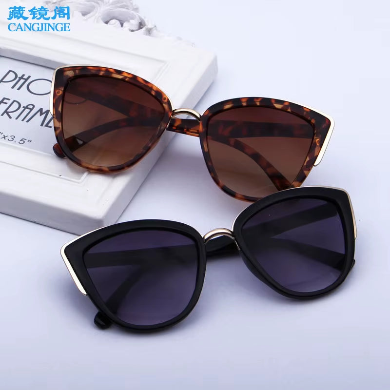 Female Retro Cat Eye Sunglasses Ultraviolet-Proof Leopard Print Sun Glasses Women Vintage Gradient Glasses Plastic Frame Eyewear